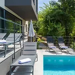 Luna Ferienhaus Bakarac